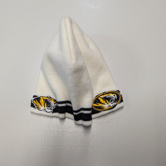University of Missouri (Mizzou) Beanie and Gloves - Picture 6 of 14